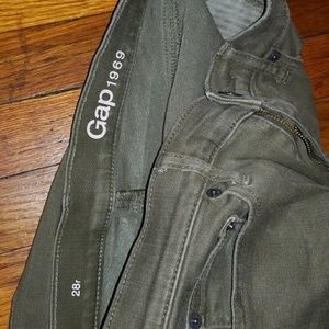 Gap Army Green SkinnyJeans-Size 28regular